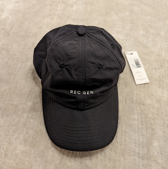 Rec Gen Performance Hat - Picture 4 of 8